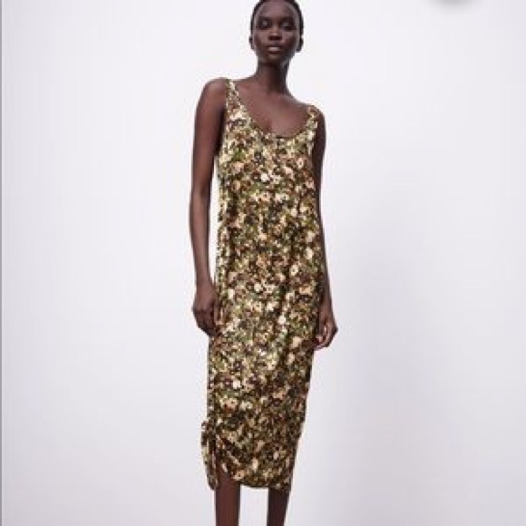 Zara Dresses & Skirts - Zara dress like new